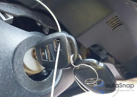 2015 Toyota Prius C One from USA, damaged, VIN JTDKDTB36F1584137